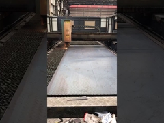 ドックレベラー用レーザーカット部品。