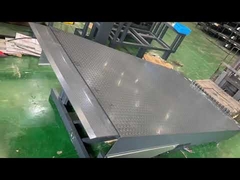 特殊カスタム用金属フレーム付き10Tテレスコピックドックレベラー